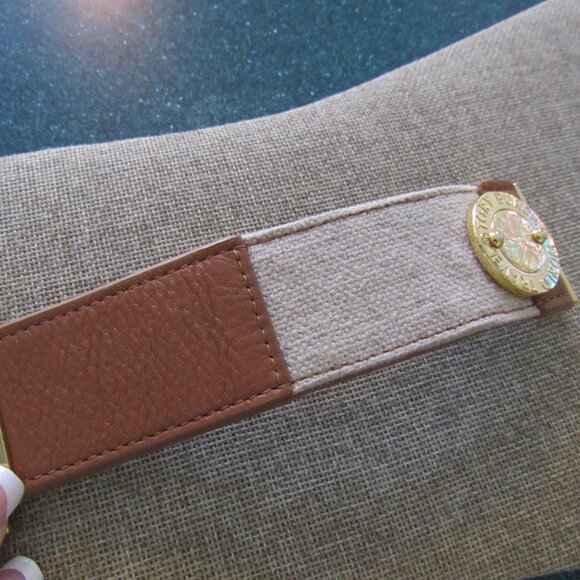 Tory Burch Classic Bracelet World Travel cuff gold plated - Picture 4 of 4